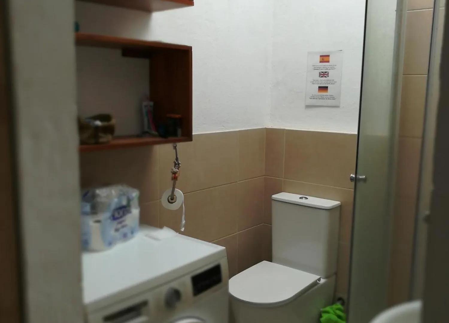 Auberge de jeunesse Bett 3 Im Maenner-4-Bettzimmer Nur Maenner Only Men Solo Hombres Mogán